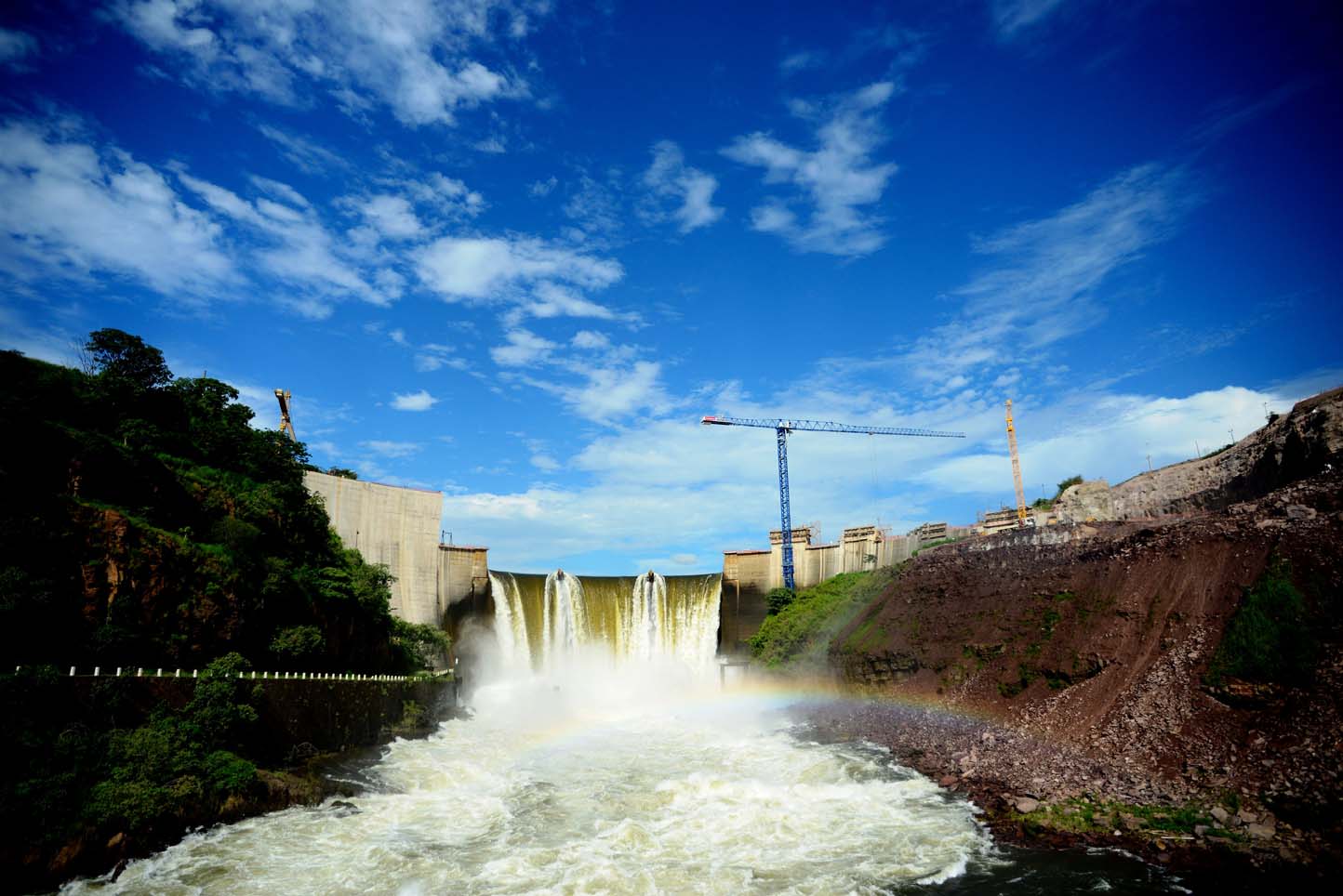 barrage_hydroelectricite_angola