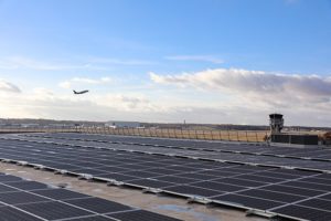 Toulouse-Blagnac-aeroport-panneaux-solaires