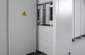 Mercedes-stockage-energie