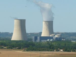 france baisse activite trois reacteurs nucleaires cause chaleur - L'Energeek