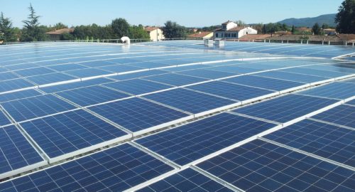 industrie-photovoltaique-milite-pour-prise-en-compte-ses-specificites