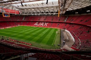 johan-cruijff-arena-stade-ajax-energie-match-100-renouvelable