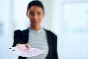 Aide 600 Euros Letat Comment Reclamer Rapidement Condition