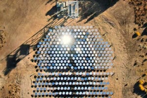 Fini Les Panneaux Solaires Classiques Cette Nouvelle Technologie Solaire Atteint 1500ºc