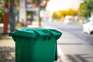 Les poubelles connectées débarquent : une petite révolution pour nos déchets ?