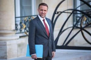 industrie-decarbonation-ultimatum-ferracci-bruxelles