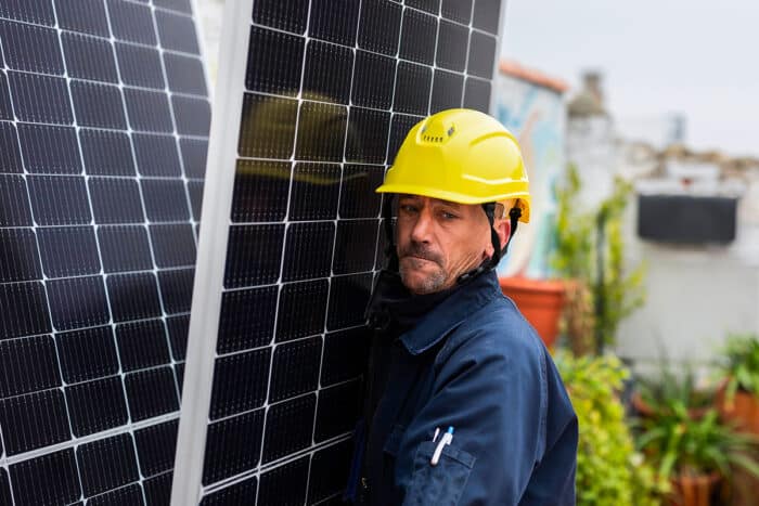 Réduction des aides photovoltaïques : un coup dur pour la transition énergétique en France