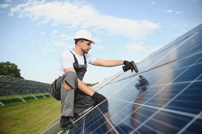 Installation de panneaux solaires en Wallonie : démarches et avantages fiscaux ?