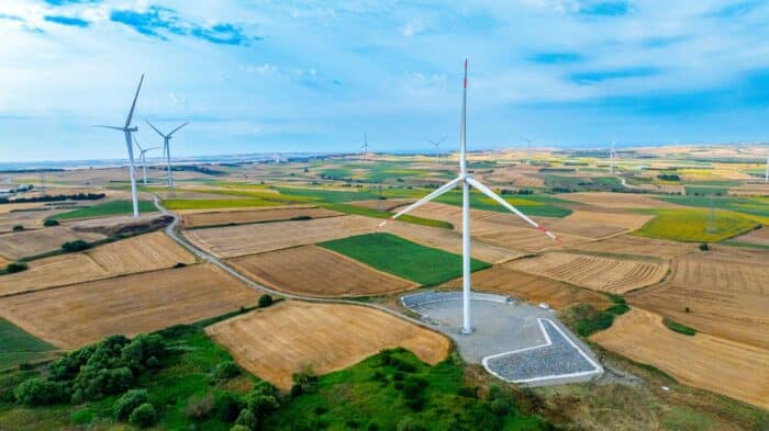 eolien-capacite-mondiale-record-2024