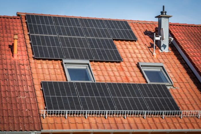 solaire-batterie-innovation-maison