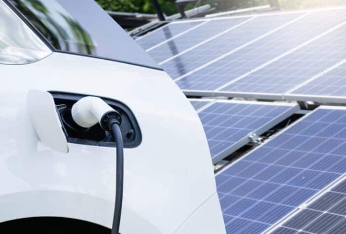 Aptera : une voiture électrique solaire parcourt la Route 66 sans recharge