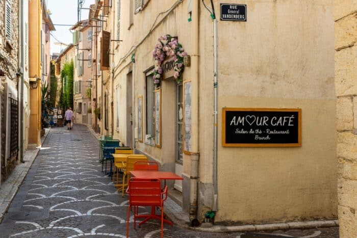 Classement 2025 des villes les plus propres de France : Antibes et Le Havre au sommet, Paris absente