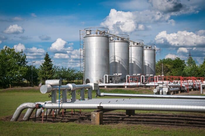Gas,storage,and,pipeline
