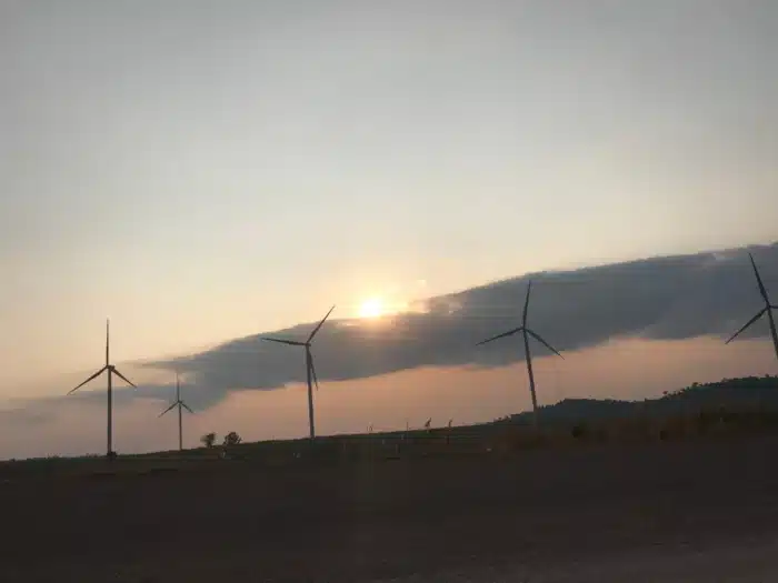 Éoliennes en France : pourquoi tout s'arrête brutalement ?