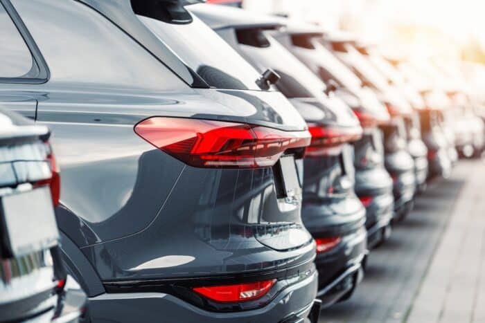 Automobile : l’Europe recule, l’électrification accélère