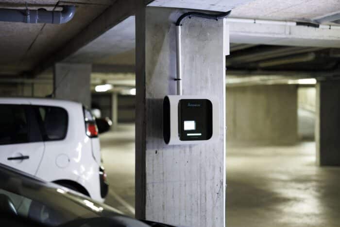 Borne de recharge en copropriété : tout ce qu’il faut savoir pour recharger son véhicule électrique
