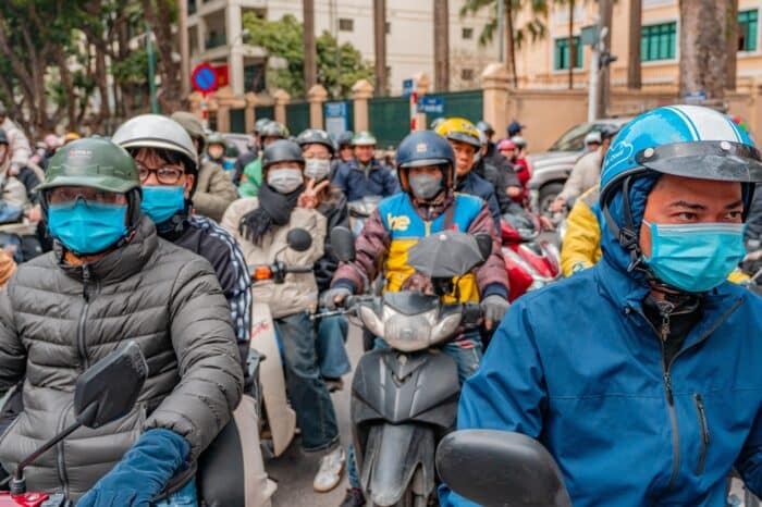 hanoi-interdiction-scooter-essence-electrique-pollution