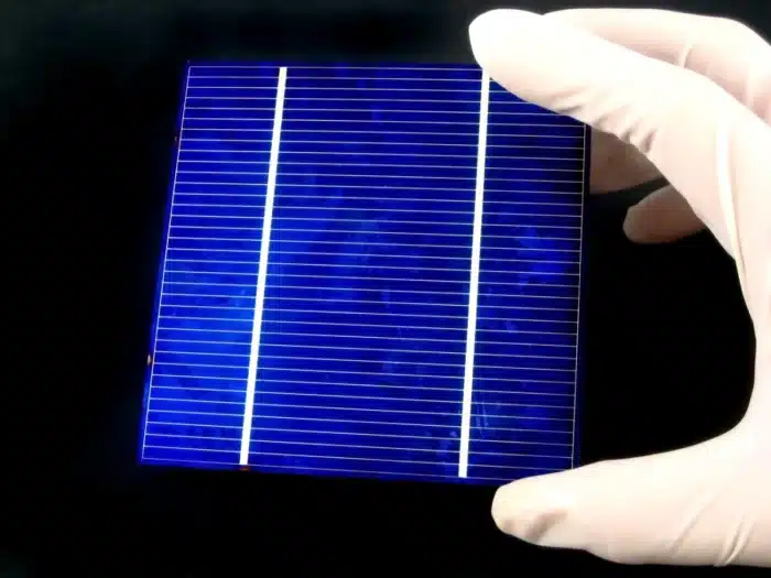 LONGi repousse les limites de l'efficacité des cellules solaires tandem