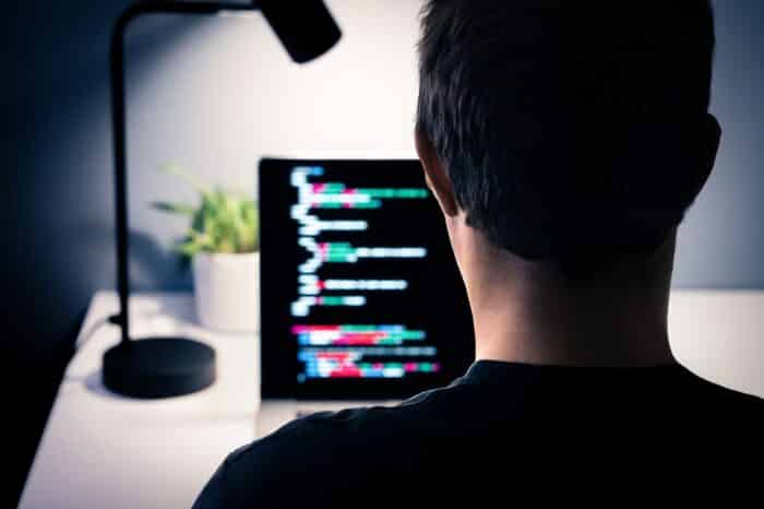 Manipulés sans le savoir : la face cachée des cyberattaques