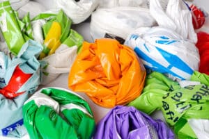 Pourquoi les ventes de sacs en plastique augmentent en Angleterre ?