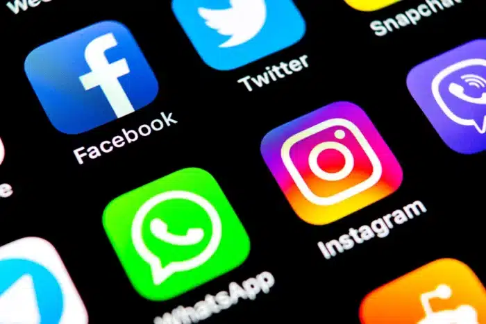 Le gouvernement lâche WhatsApp : découvrez la messagerie qui va tout remplacer