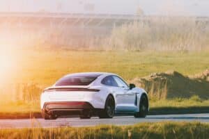 Pourquoi une voiture électrique ne peut pas tracter ?