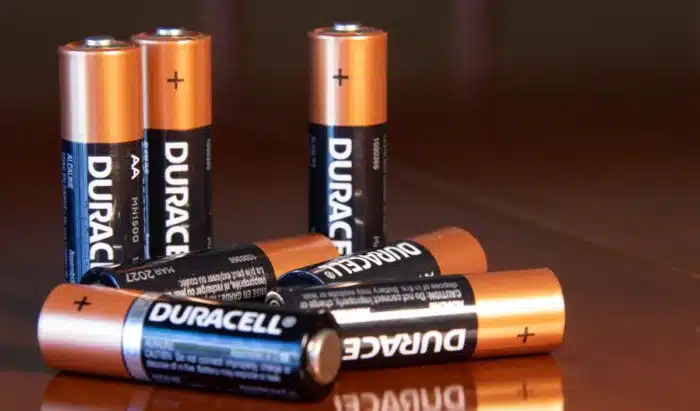 Duracell débarque sur les routes : ce qu’ils préparent pour les voitures électriques va tout changer