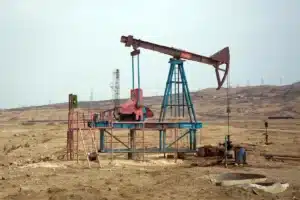 Carburants : la chute des prix ne fait que commencer, voici pourquoi 2026 s’annonce historique