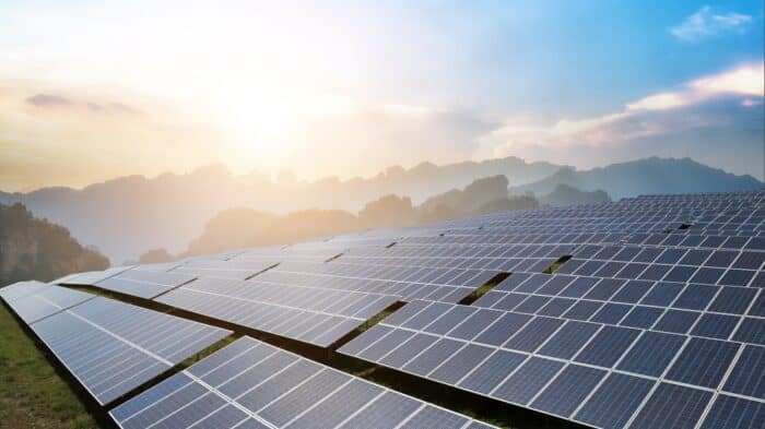 Khazna Solar PV : la centrale solaire qui promet une production 24 h/24