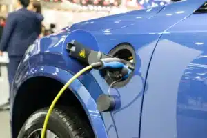 La Chine déborde de voitures électriques… au point de s’en servir pour alimenter les foyers