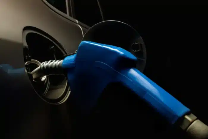 Les prix des carburants plongent : –7 centimes en une semaine, du jamais-vu depuis 3 ans