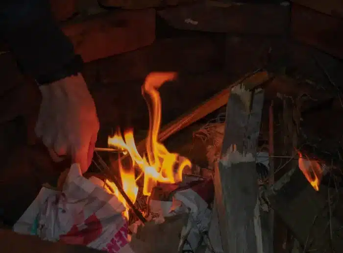 Fin du bois et du charbon : la nouvelle solution 2026 qui pourrait bouleverser nos foyers