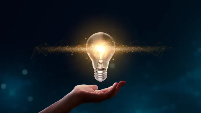 Cette ampoule banale que des millions de Français utilisent encore ruine discrètement leur budget électricité