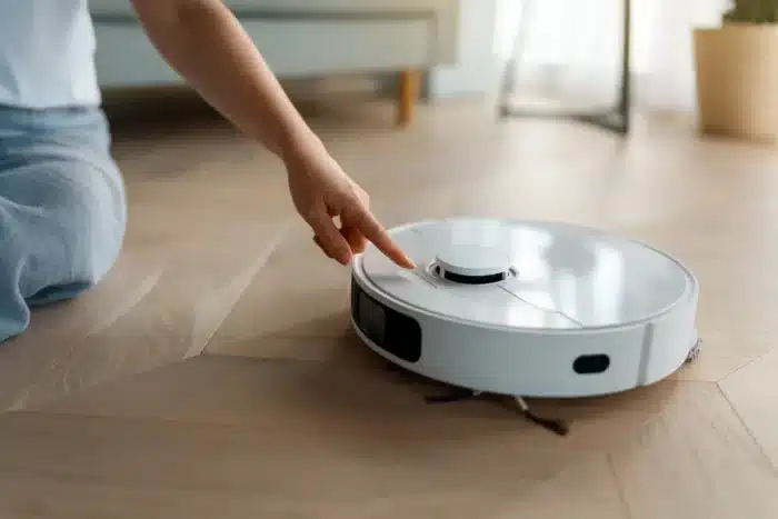 Un simple test sur son robot déclenche le piratage massif de 7 000 foyers