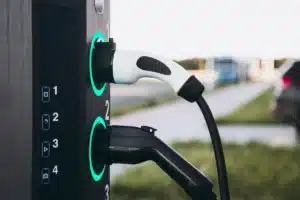 E.Leclerc promet la recharge électrique à prix cassé : vraie bonne affaire ou piège bien rodé ?