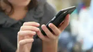 nedis alerte : cette nouvelle arnaque cible des milliers de clients sans qu’ils s’en rendent compte
