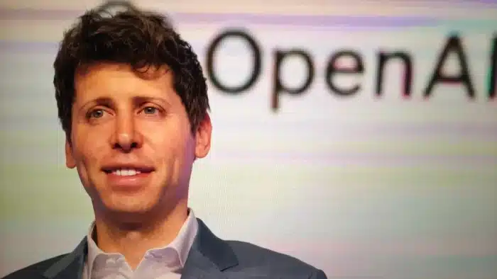 Sam Altman veut tuer le smartphone : l'ancien designer de l'iPhone conçoit en secret l'appareil IA qui pourrait tout remplacer