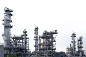 Le patron de l'AIE redoute une flambée du pétrole suivie d'une chute historique de la demande