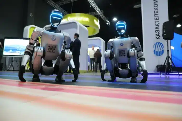 Unitree R1, ce robot humanoïde vendu sur AliExpress pour moins de 5 000€ surprend tout le monde