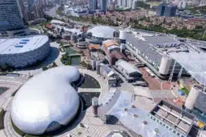 Ces bulles gonflables recouvrent les chantiers chinois et réduisent de 90 % la pollution : les ingénieurs confirment que ça change tout