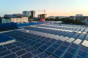 Ce panneau solaire ne produit pas d'électricité mais de l'hydrogène vert