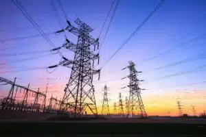 Pourquoi de plus en plus de ménages européens sont payés pour consommer de l'électricité, et comment une simple batterie leur rapporte jusqu'à 70€ par mois