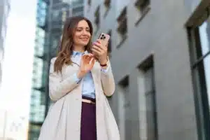 Pourquoi les techniciens réseau coupent tous leur Wi-Fi en sortant de chez eux : votre smartphone envoie des données que vous ne soupçonnez pas