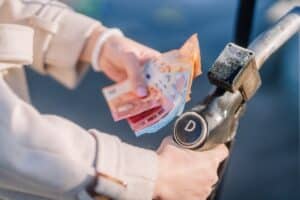 Face à la flambée des carburants, 75% des Français craignent une crise sociale comparable à celle des gilets jaunes