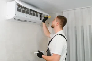 Adieu la clim à 8 000 € : en 2026, des milliers de foyers passent à ce système sans travaux qui coûte bien moins cher