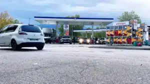 Carburant à prix coûtant chez Leclerc et Intermarché : l'opération arrive pour votre premier trajet des vacances
