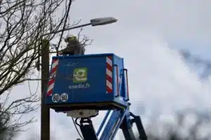 Canicule en France : RTE et Enedis lancent un chantier que personne n'attendait si tôt pour moderniser le réseau électrique