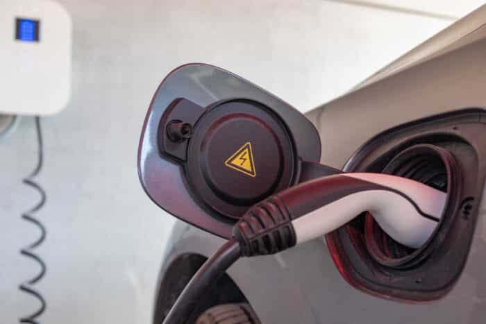Voitures électriques : les ventes ont explosé au mois de mais