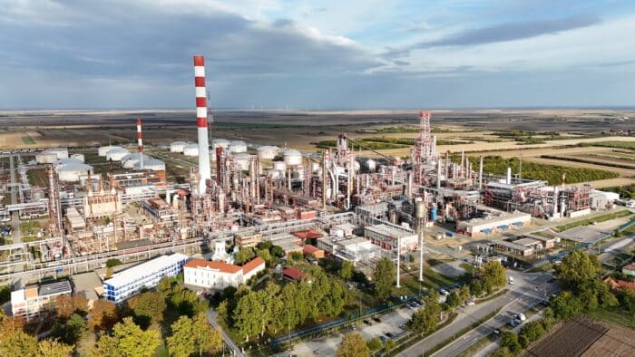 Russie : les frappes ukrainiennes pulvérisent les capacités de raffinage