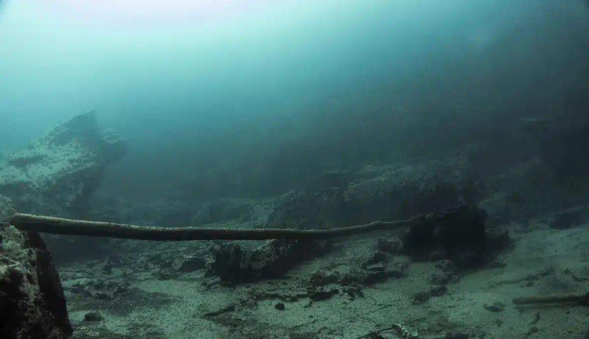 Des scientifiques ont découvert un chargement romain intact retrouvé au fond d'un lac suisse, figé depuis près de 2 000 ans